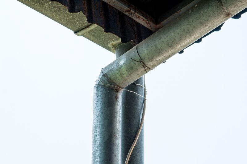 Commercial Gutter Replacement detail